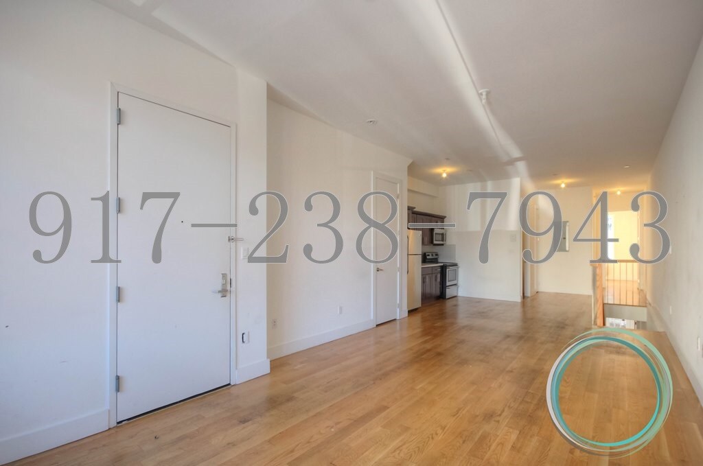 Foto principal - 26 Meserole St