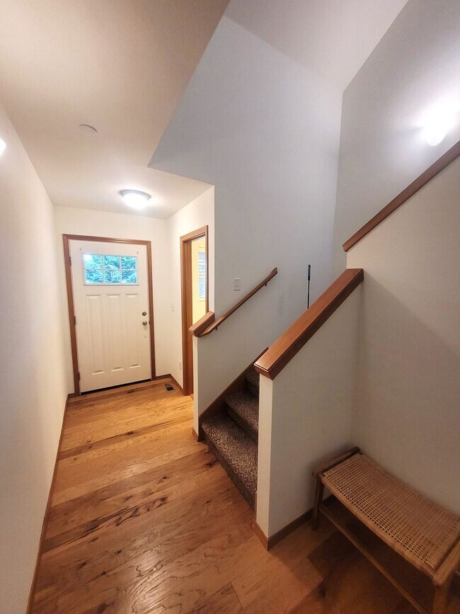 Foto del edificio - Three Bedroom House In Cordata - Kodiak