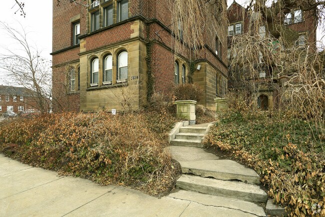 Foto del edificio - Dixson Hall Apartments