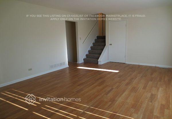 Foto del edificio - 24106 W Hazelcrest Dr