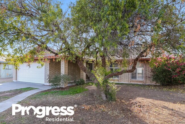 Building Photo - 6601 W Desert Cove Ave