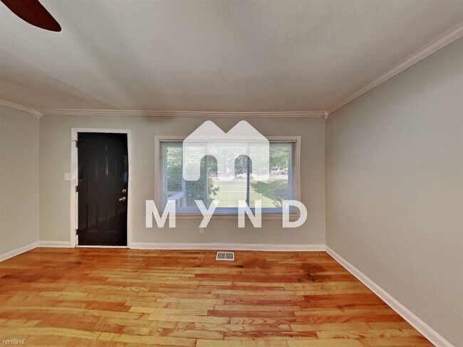 Building Photo - 3 br, 1 bath House - 9812 Virginianna Dr