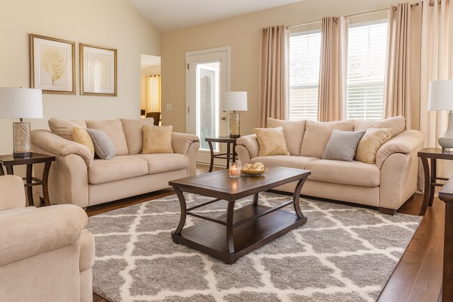 Foto del edificio - 8484 Holley Hills Cir