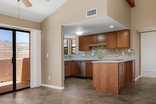 Foto del edificio - 5051 N Sabino Canyon Rd