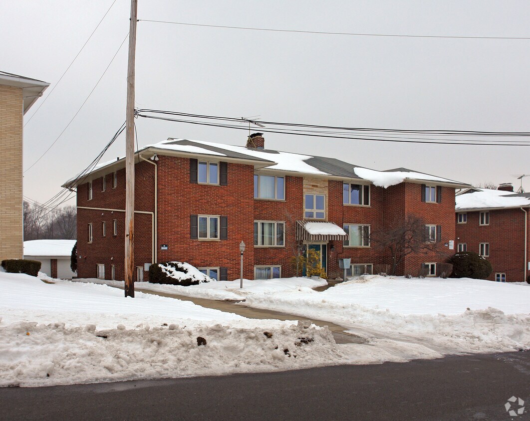 Foto principal - 502 Treeside Dr