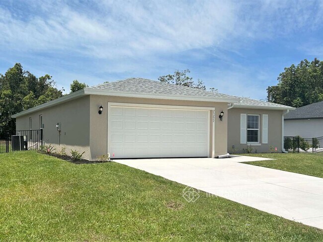 Building Photo - 25277 Estrada Cir