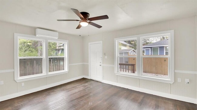 Building Photo - 4010 Speedway