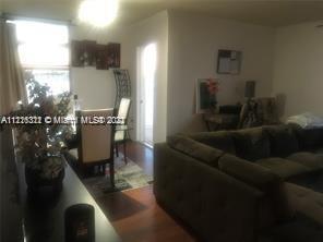 Foto del edificio - 1301 NE Miami Gardens Dr