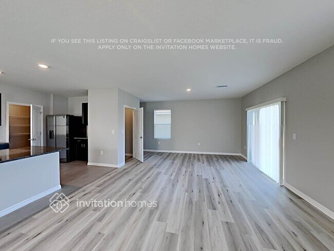 Foto del edificio - 4911 Willow Breeze Wy