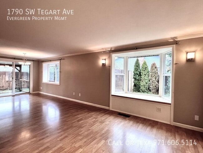 Foto del edificio - 1790 SW Tegart Ave
