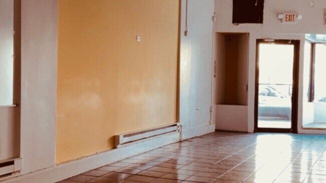 Foto del edificio - 1241 Main Ave