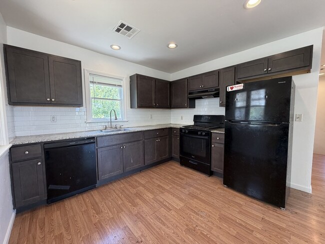Photo - 2225 N Gatewood Ave (Oklahoma City, OK) House