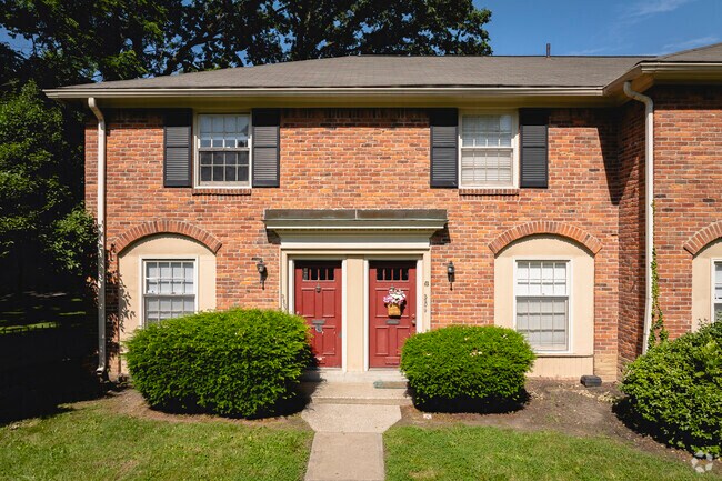 Foto del edificio - Jamestown Apartments & Townhomes