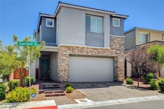 Building Photo - 4124 Elegant Chateau St