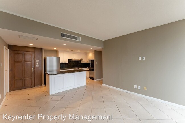 Building Photo - 2 br, 2 bath House - 1801 Lavaca St Unit 5M