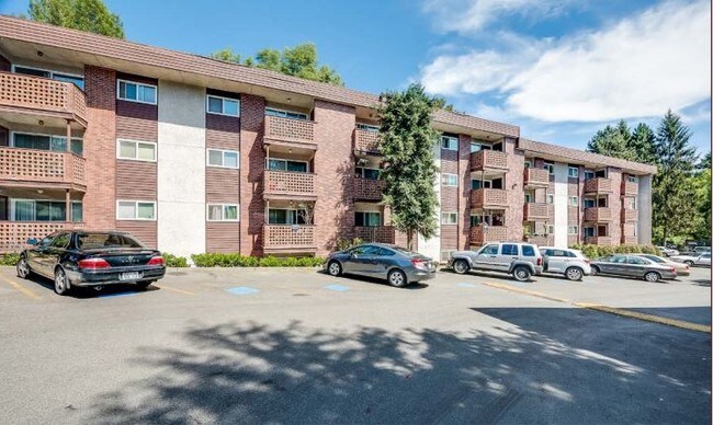 Foto del edificio - 818 NE 106th St
