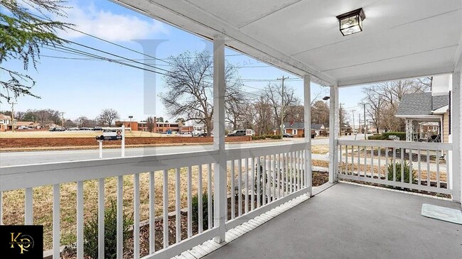 Foto del edificio - 605 Apple St