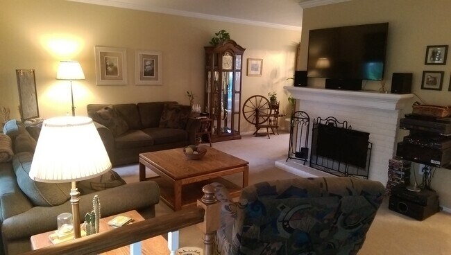 Foto del edificio - 8632 E Amherst Dr