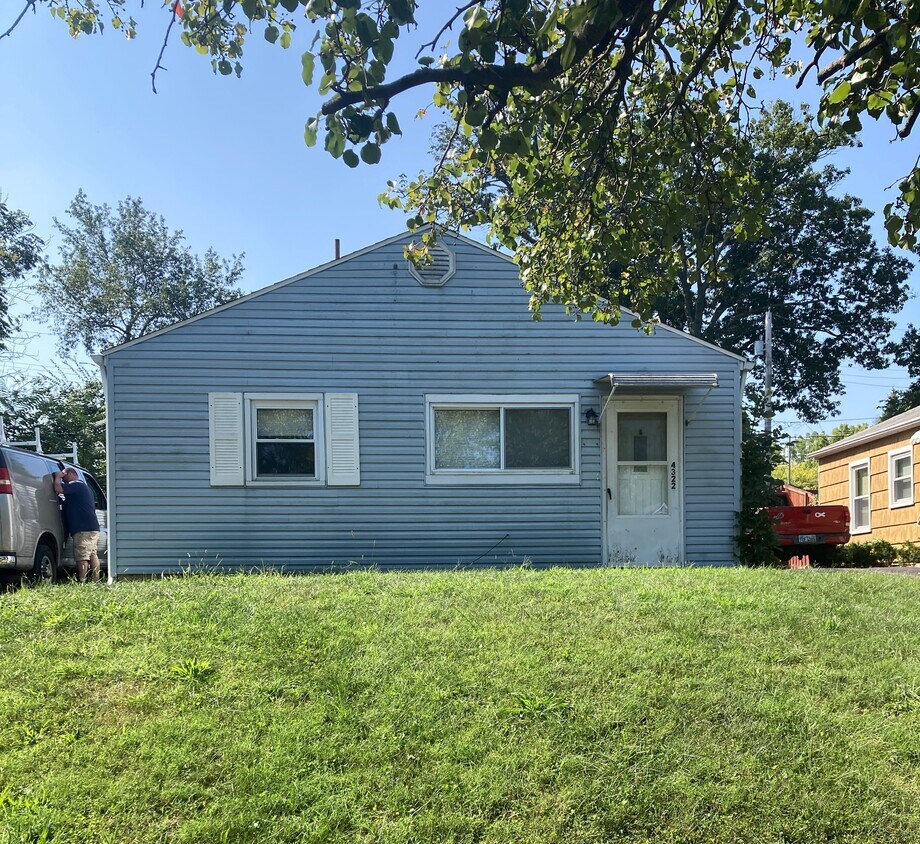 Primary Photo - 4322 Merrydale Ave