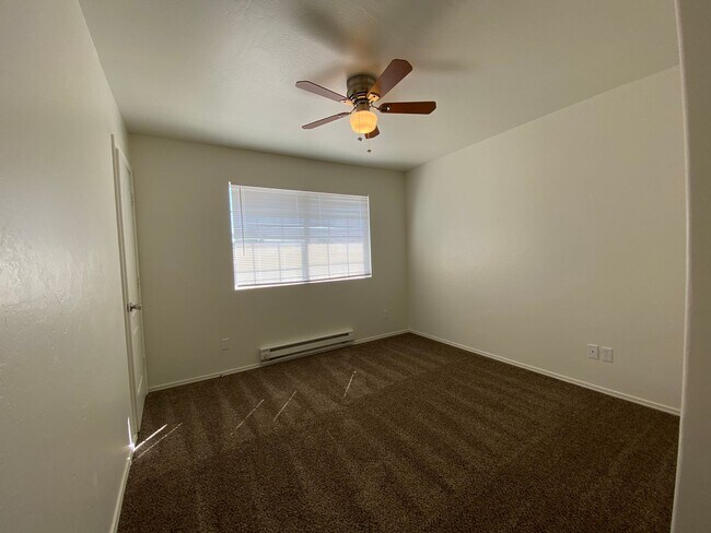 Building Photo - 3232 N Tani Rd