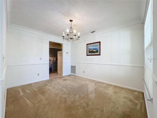 Building Photo - 117 Red Rose Cir