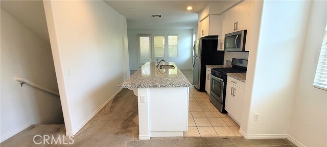 Building Photo - 278 S Arroyo Dr