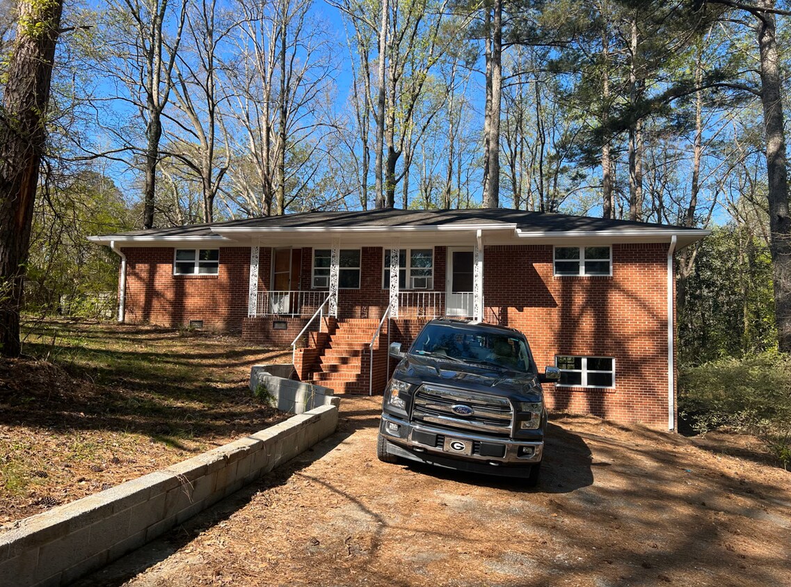 6048 Garner Rd SW Unit 6050, Mableton, GA 30126 Apartments in