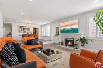 Building Photo - 17130 Burbank Blvd