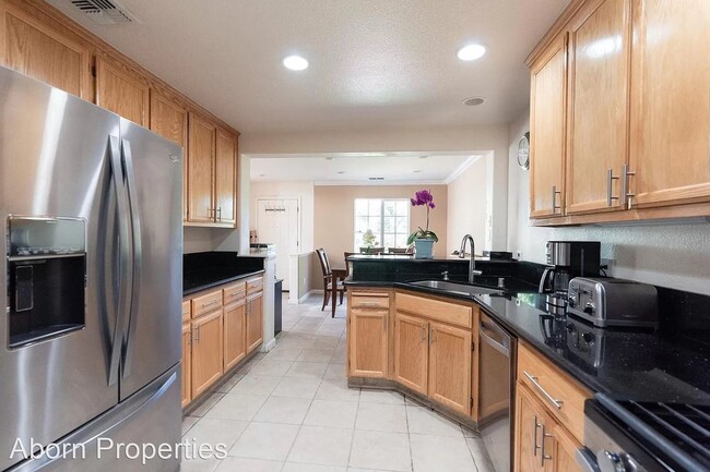 Building Photo - 3 br, 2.5 bath House - 4286 Delacroix Court