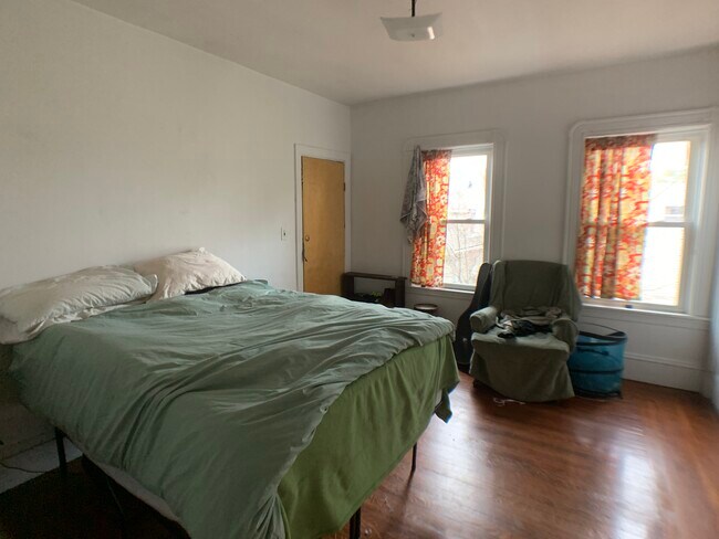 Foto del edificio - 115 Porter St