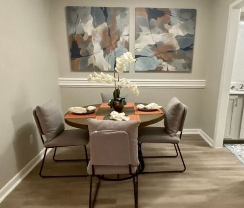 Foto del edificio - 10901 Meadowglen Ln