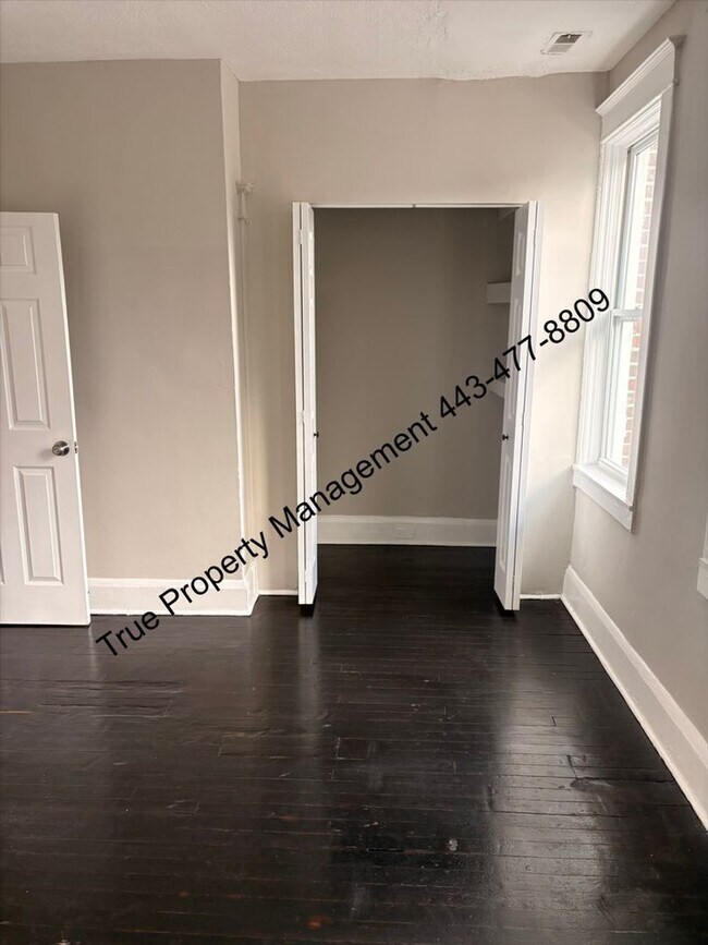 Foto del edificio - 3924 Fairview Ave