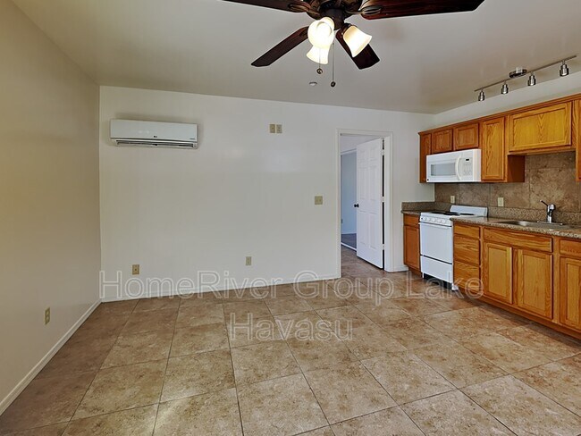 Building Photo - 1291 Vaquero Dr