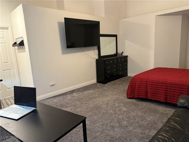 Foto del edificio - 2749 Canarsy Ct