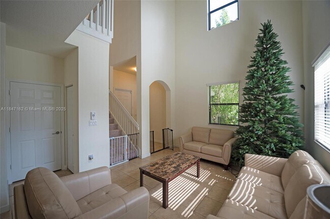 Foto del edificio - 532 SE 34th Terrace