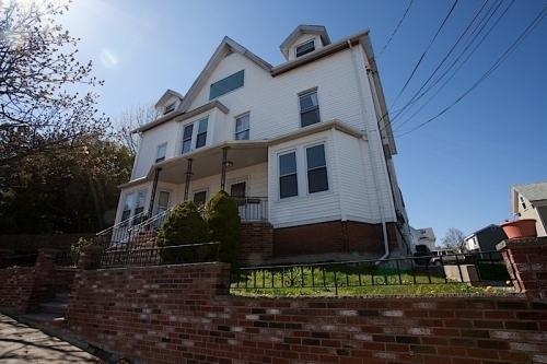 Building Photo - 3 bedroom in Somerville MA