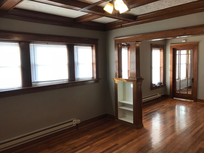 Main Living Room - 1729 K St