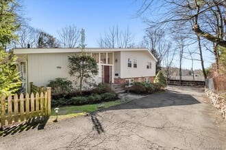 Building Photo - 6A Dickel Rd