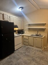 Building Photo - 697 LA-3033