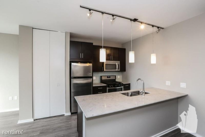 Foto principal - 118 N Desplaines St