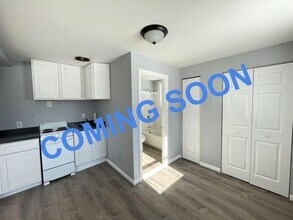 Building Photo - 183 Loudon Rd