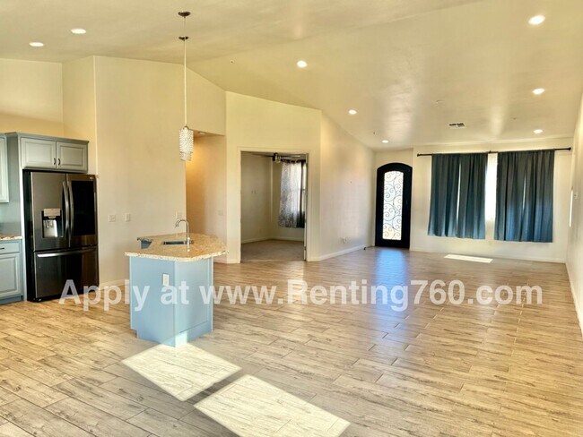 Building Photo - 4 Bedroom Home with Solar Panels and EV Ch...