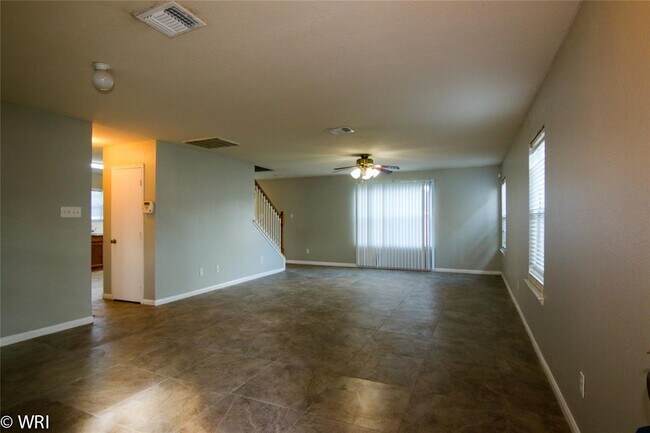 Foto del edificio - 3034 E Legends Bend Dr