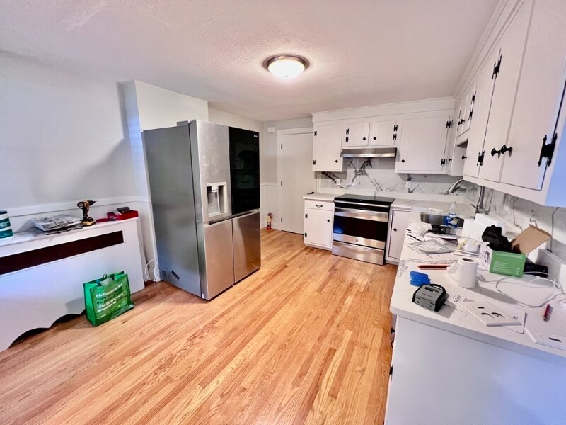 114116 Otis St, Milton, MA 02186 Room for Rent in Milton, MA