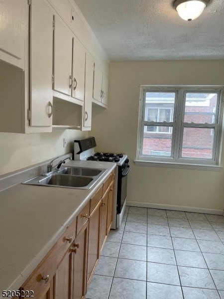 Primary Photo - 138 Midland Pl