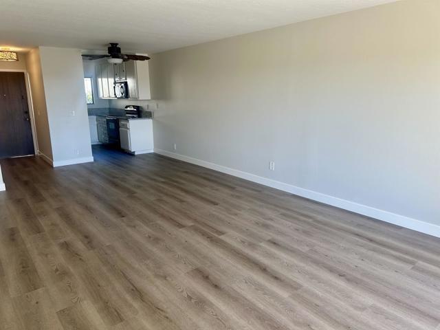 Building Photo - 245 Fairlee Ln