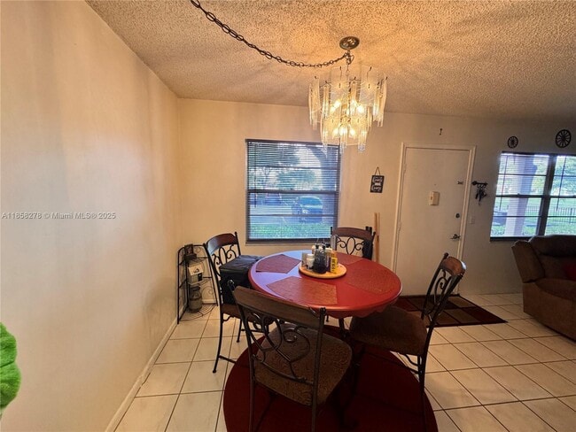 Foto del edificio - 13475 SW 9th St