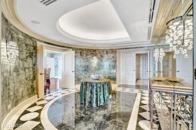 Foto del edificio - 3000 E Island Blvd