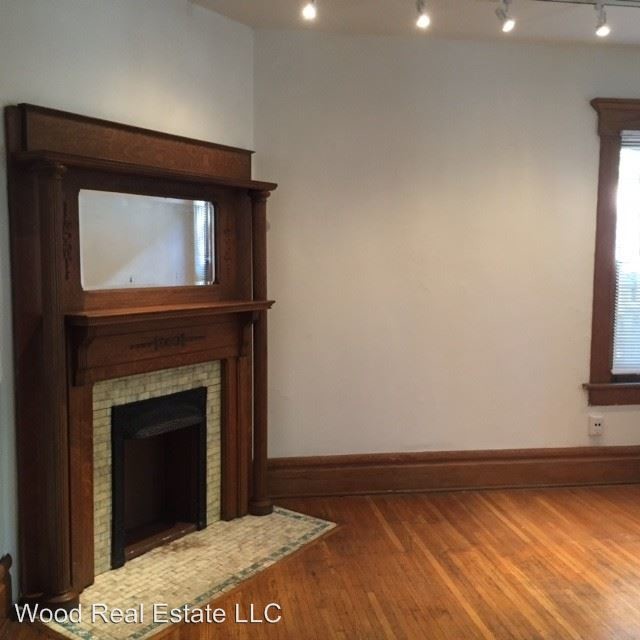 Building Photo - 868-870 Neil Ave