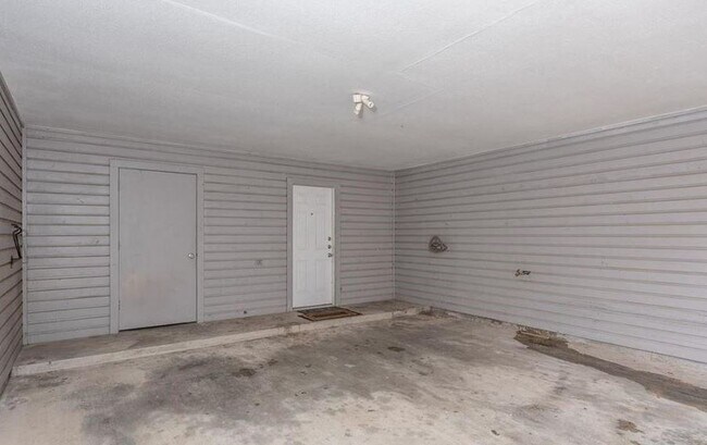 Foto del edificio - 1501 Stallings Dr